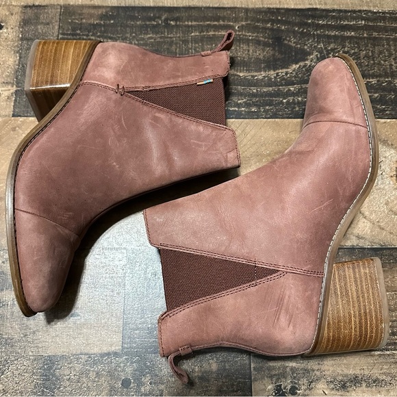 Toms Esme Leather Boots - Picture 3 of 9